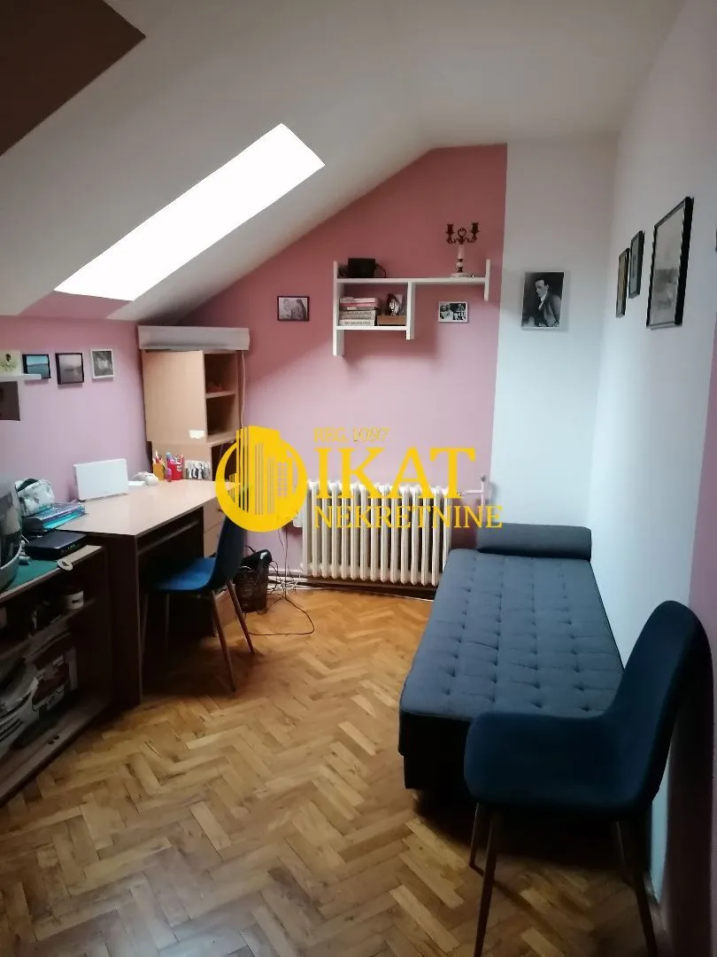 Prodaja, četvorosoban stan, 80m², Palilula Sve Podlokacije, Beograd