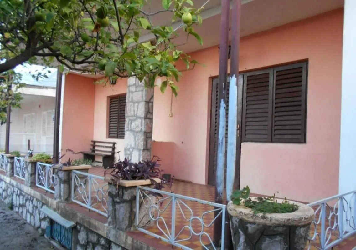 Sale, three bedroom apartment, 94m², Sutomore, Bar