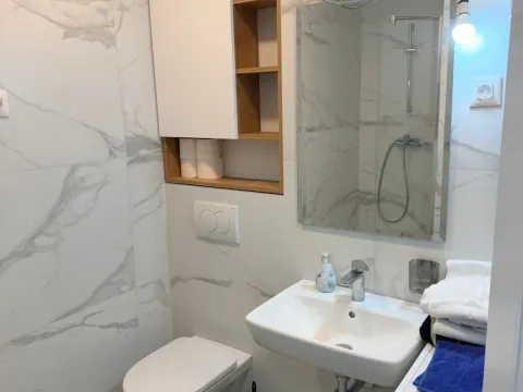 Rent, one bedroom apartment, 46m², Stari Aerodrom, Podgorica - image 6