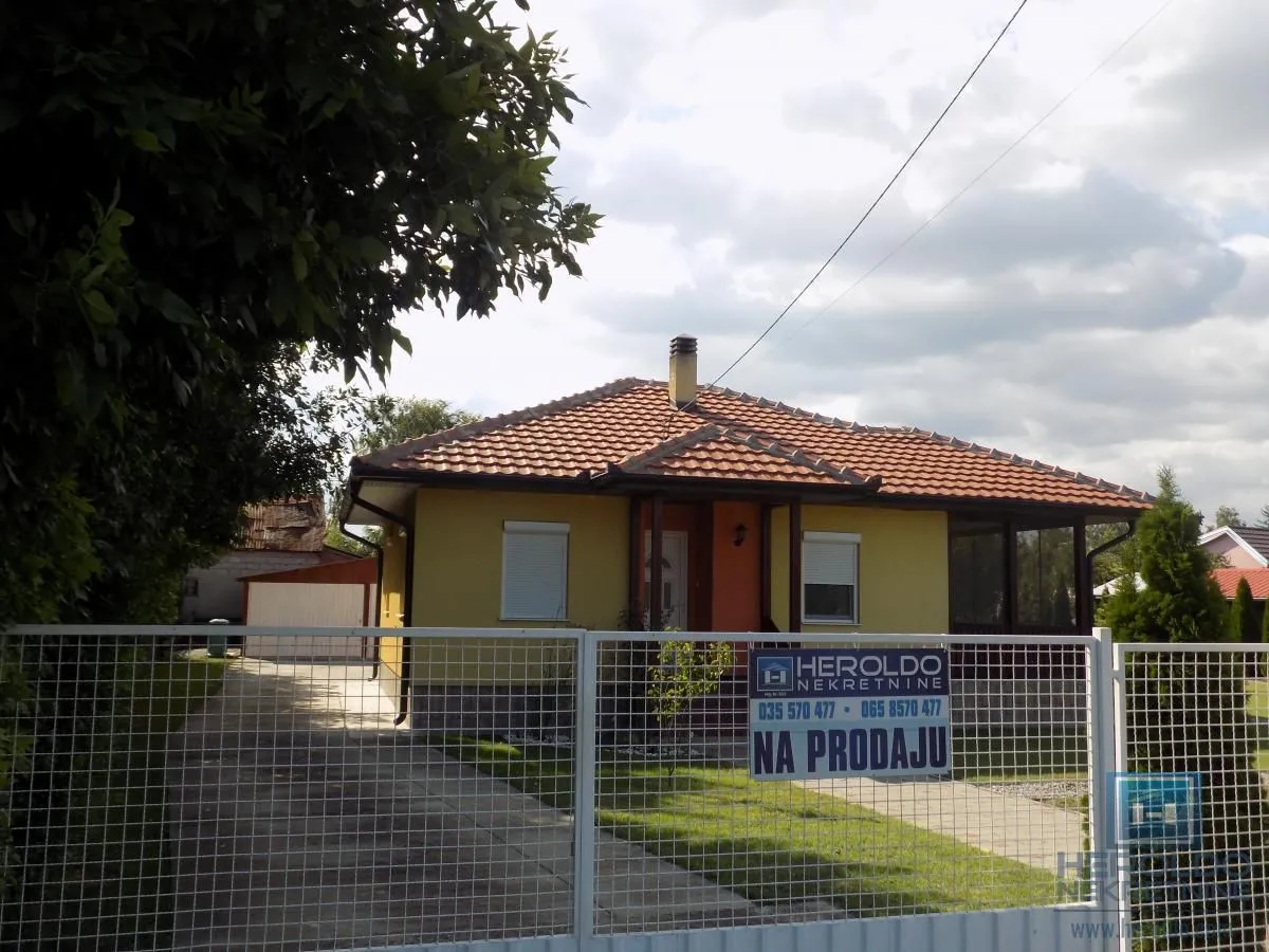 Prodaja, kuća, 96m², Karadjordjevo brdo, Paraćin