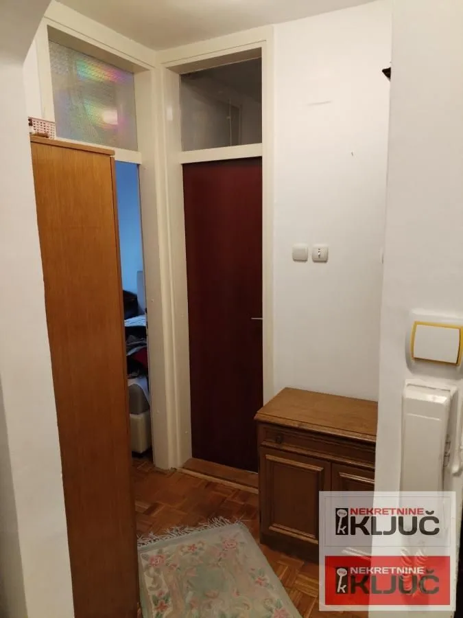 Prodaja, dvosoban stan, 67m², Novo naselje, Novi Sad