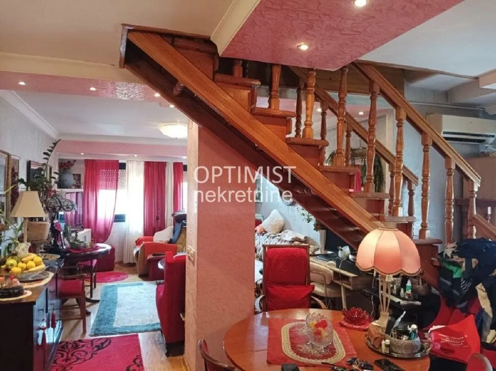 Sale, apartment, 103m², Banovo Brdo, Beograd