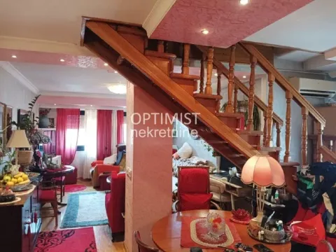 Prodaja, stan, 103m², Banovo Brdo, Beograd