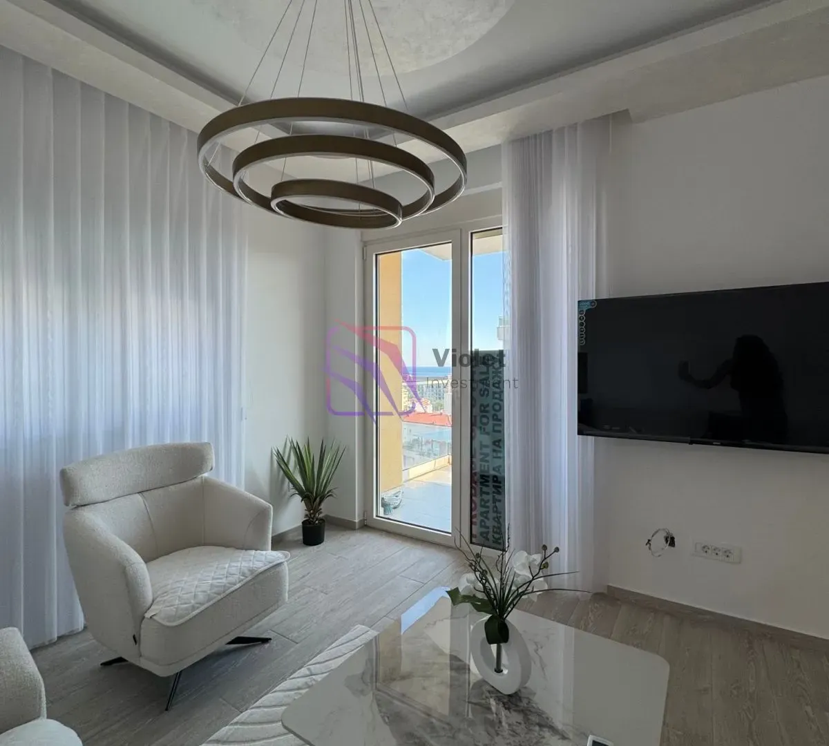 Sale, two bedroom apartment, 74m², Bečići, Budva