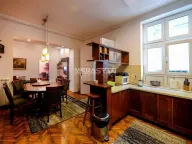 Prodaja, trosoban stan, 86m², Vračar Centar, Vračar Sve Podlokacije - image 10