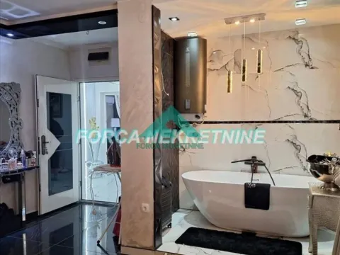 Izdavanje, trosoban stan, 100m², Vojvode Vlahovica, Beograd - image 10