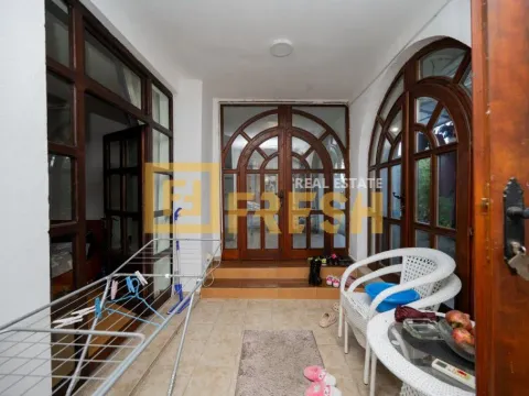 Sale, house, 348m², Stara Varoš, Podgorica - image 21