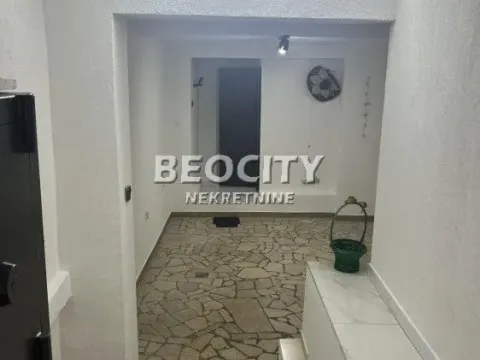 Izdavanje, poslovni prostor, 30m², Bele Vode, Beograd - image 5