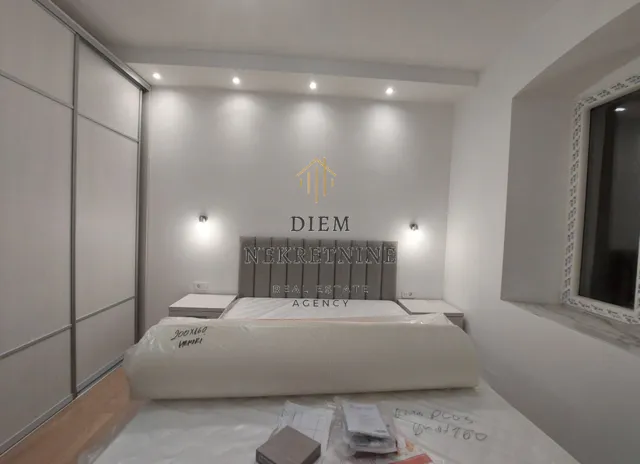 Rent, one bedroom apartment, 40m², Stari Grad Kotor, Kotor