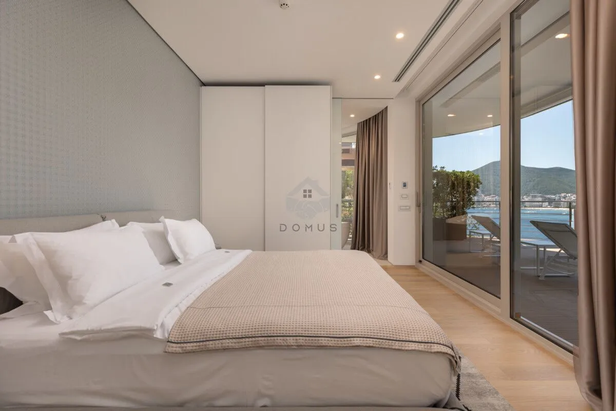 Sale, three bedroom apartment, 257m², Budva, Crna Gora