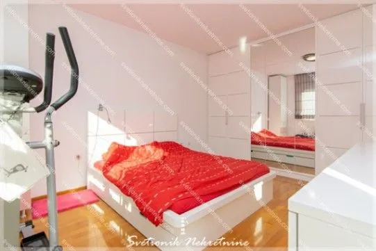 Prodaja, dvosoban stan, 85m², Igalo, Herceg Novi