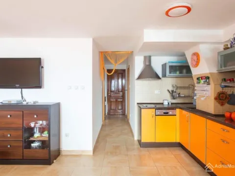 Prodaja, dvosoban stan, 58m², Kamenari, Herceg Novi - image 4