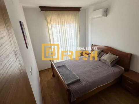 Izdavanje, dvosoban stan, 64m², City Kvart, Podgorica - image 16