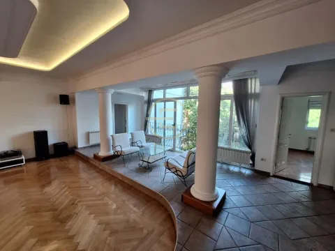 Sale, four bedroom apartment, 213m², Centar, Novi Sad - image 11