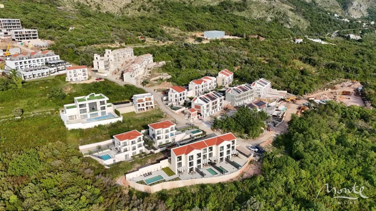 Prodaja, plac, 957m², Reževići, Budva