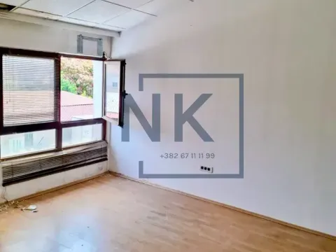 Rent, office space, 95m², Stari Aerodrom, Podgorica - image 4