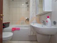 Izdavanje, jednosoban stan, 53m², City Kvart, Podgorica - image 8