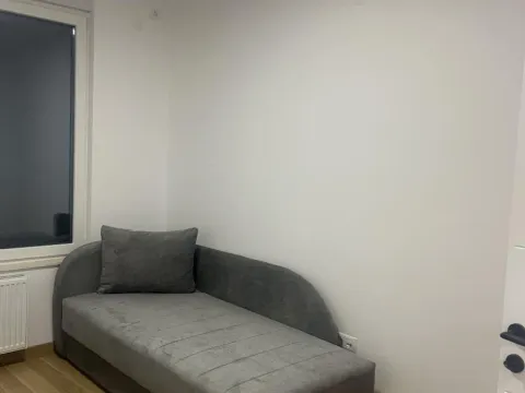 Izdavanje, trosoban stan, 75m², Centar, Novi Sad - image 17