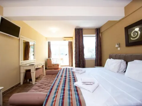 Rent, hospitality venue, 1500m², Bečići, Budva - image 6