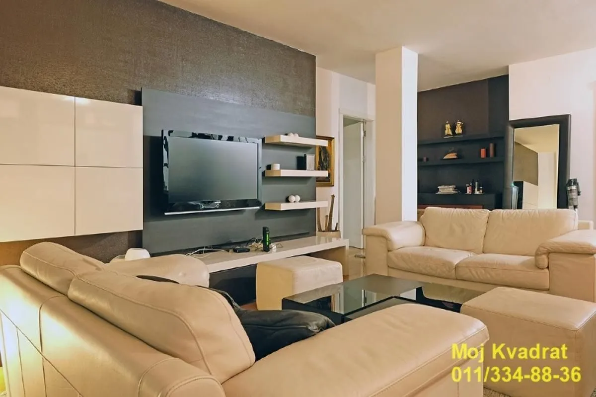 Prodaja, trosoban stan, 96m², Palilulska Pijaca, Palilula Sve Podlokacije