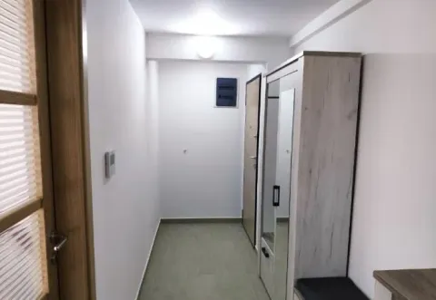 Rent, one bedroom apartment, 48m², Centar, Tivat - image 7