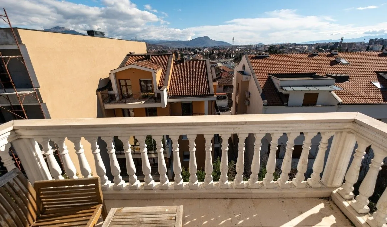 Rent, three bedroom apartment, 122m², Gorica C, Podgorica