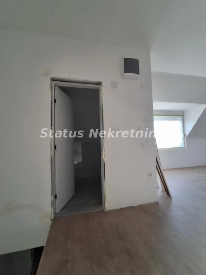 Sale, four bedroom apartment, 65m², Veternik, Novi Sad Sve Podlokacije
