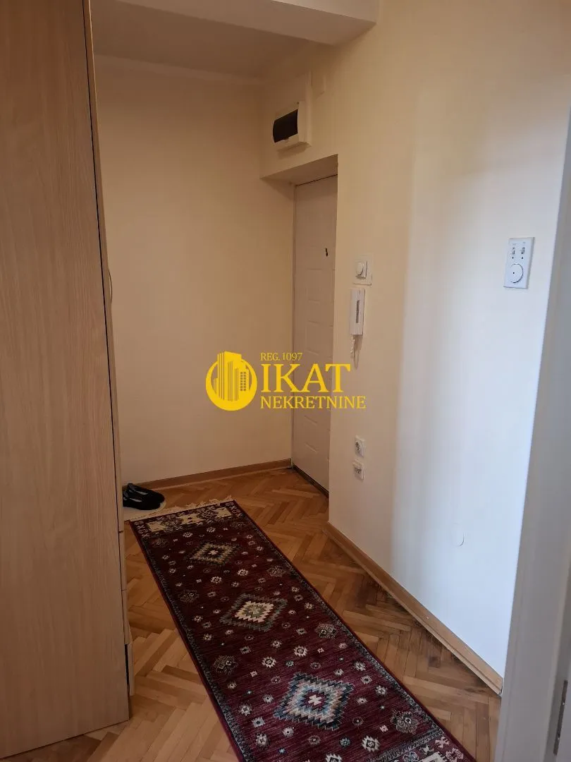 Izdavanje, dvosoban stan, 52m², Karaburma, Palilula Sve Podlokacije