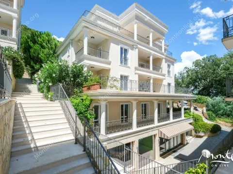 Sale, three bedroom apartment, 166m², Đenovići, Herceg Novi - image 35