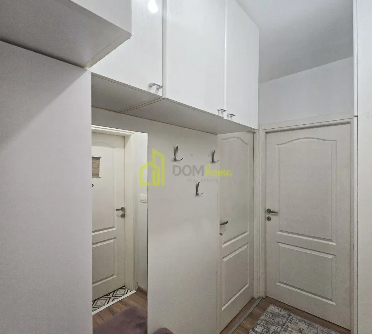 Prodaja, jednosoban stan, 40m², Stari Aerodrom, Podgorica