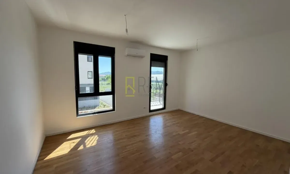 Rent, two bedroom apartment, 64m², Tološi, Podgorica