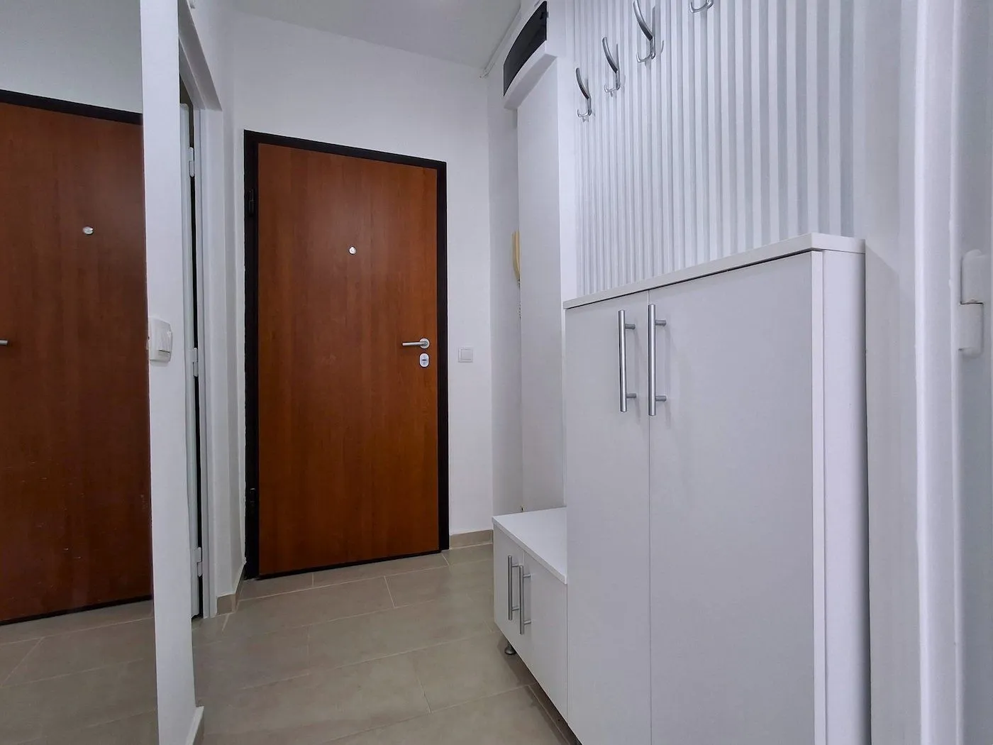 Prodaja, garsonjera, 24m², Gintaš, Podgorica