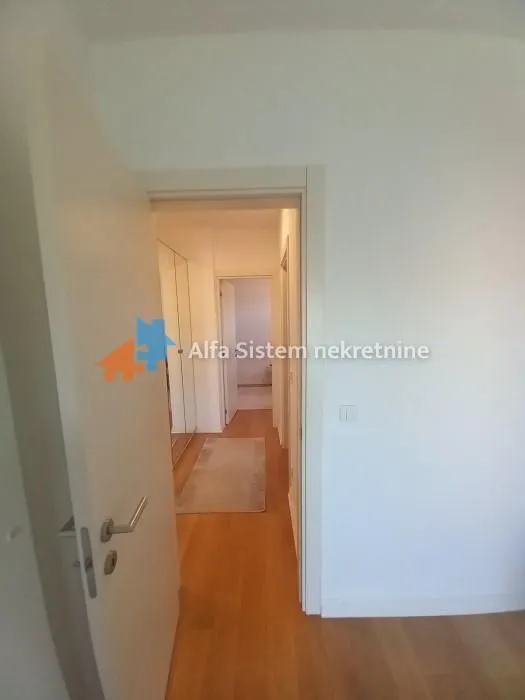 Rent, four bedroom apartment, 95m², Voždovac Sve Podlokacije, Beograd