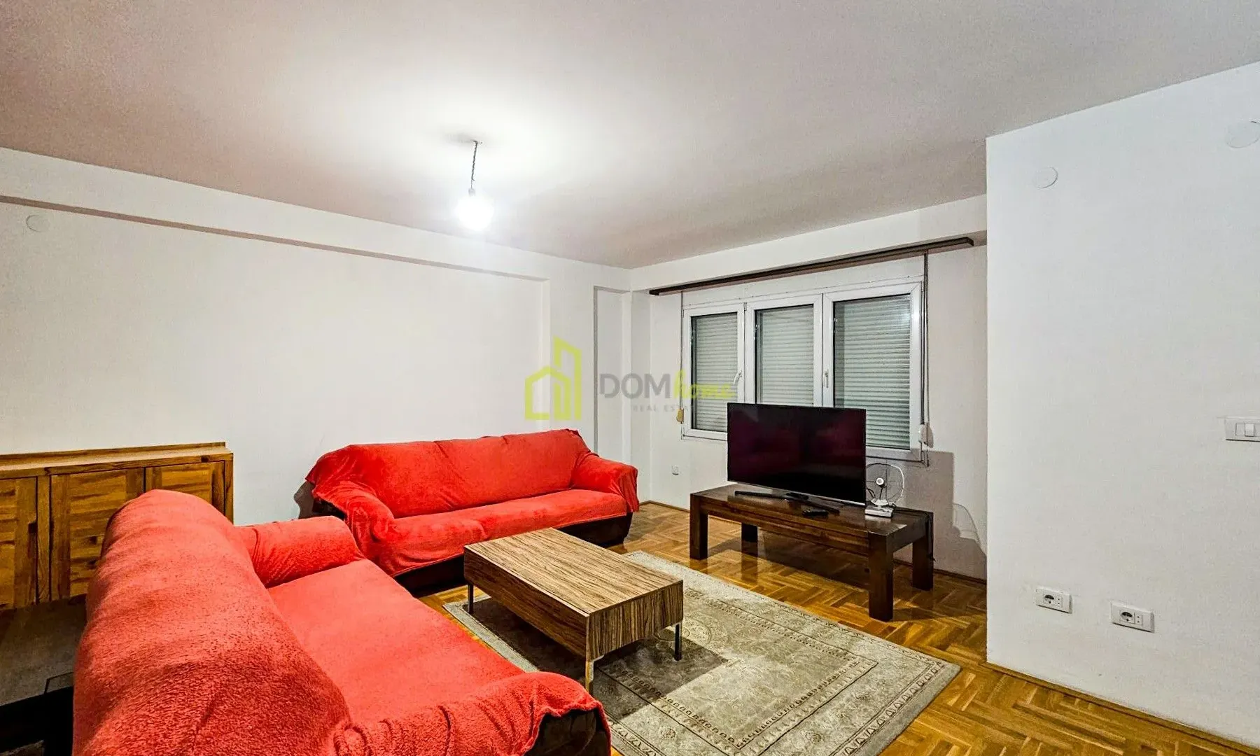 Izdavanje, trosoban stan, 92m², Krivi Most, Podgorica
