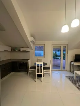Prodaja, dvosoban stan, 67m², Tivat, Crna Gora - image 12