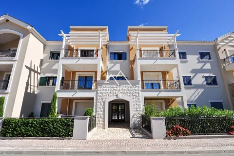 Prodaja, dvosoban stan, 96m², Luštica Bay, Tivat - image 16