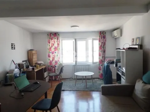Sale, two bedroom apartment, 53m², Palilula Sve Podlokacije, Beograd