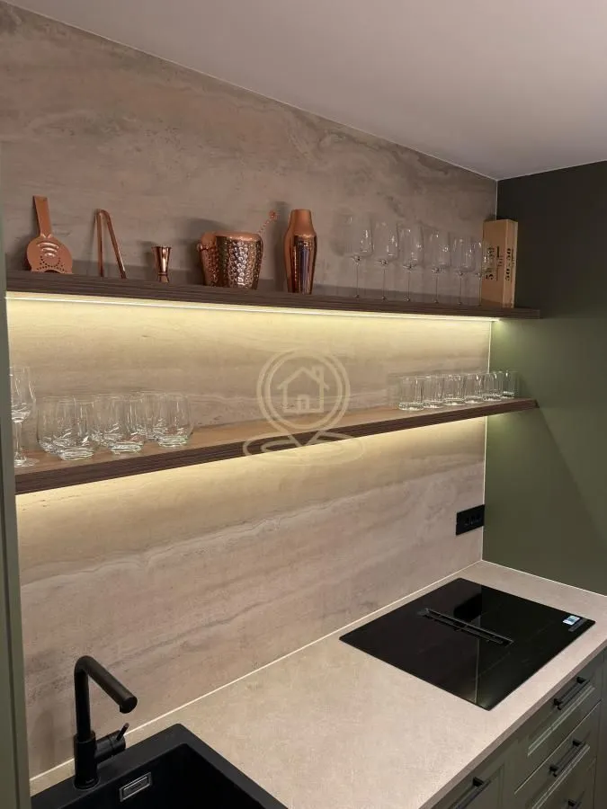 Prodaja, dvosoban stan, 72m², Žarkovo, Beograd