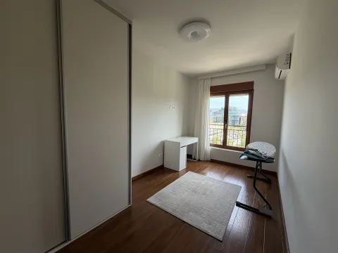 Rent, two bedroom apartment, 85m², Master Kvart, Podgorica - image 5