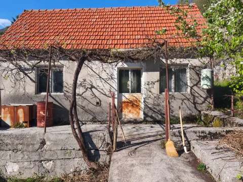 Kuća in Dobrsko Selo