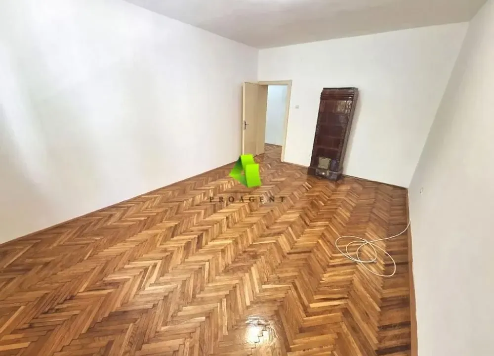 Rent, office space, 66m², Medijana, Niš