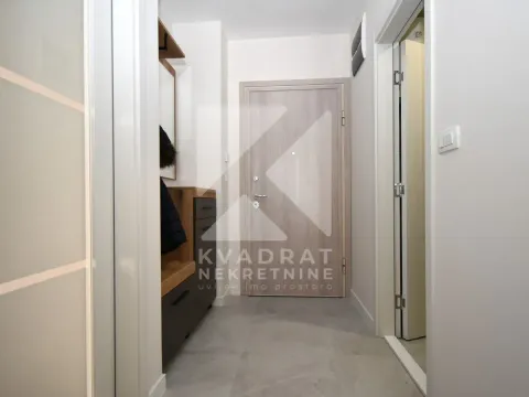 Rent, one bedroom apartment, 48m², Central Point, Podgorica - image 9