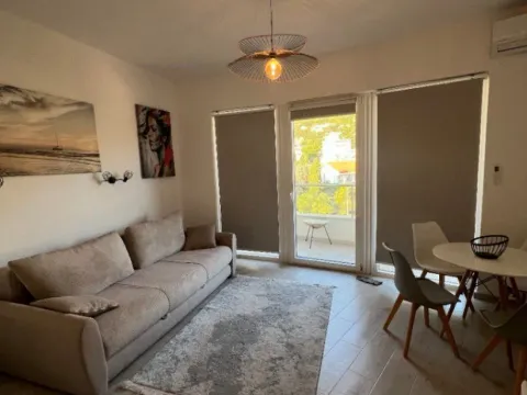 Izdavanje, garsonjera, 35m², Sutomore, Bar - image 9