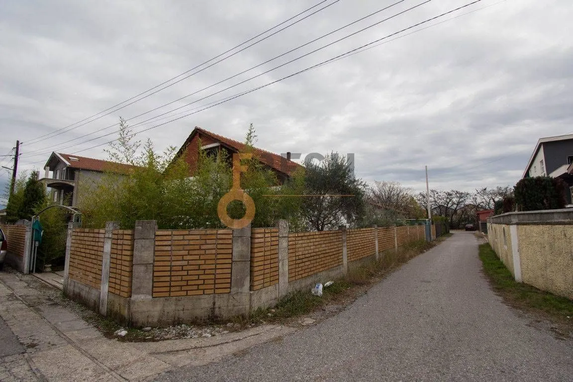 Prodaja, kuća, 120m², Gornja Gorica, Podgorica