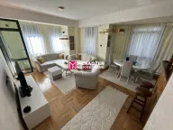 Izdavanje, dvosoban stan, 76m², Centar, Podgorica - image 1
