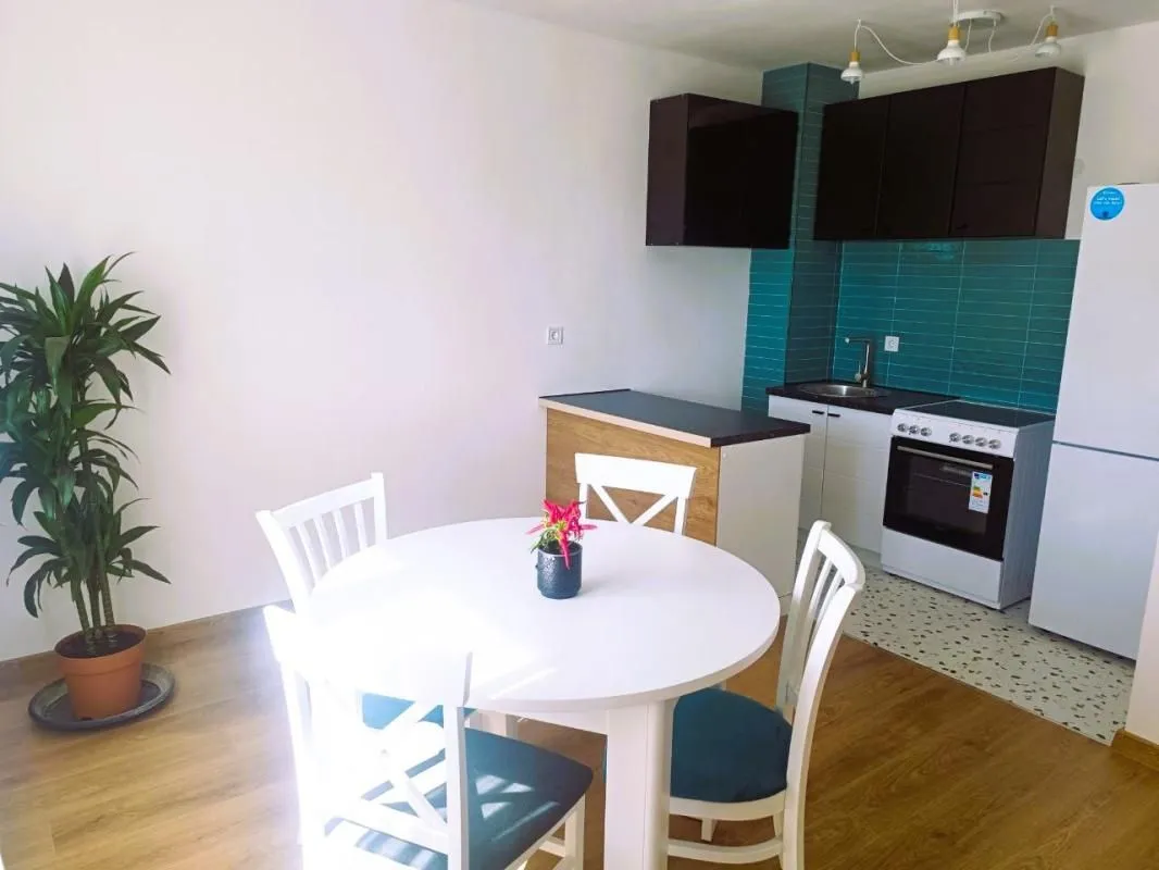 Prodaja, dvosoban stan, 70m², Igalo, Herceg Novi