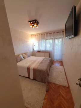 Rent, two bedroom apartment, 65m², Centar, Tivat - image 1