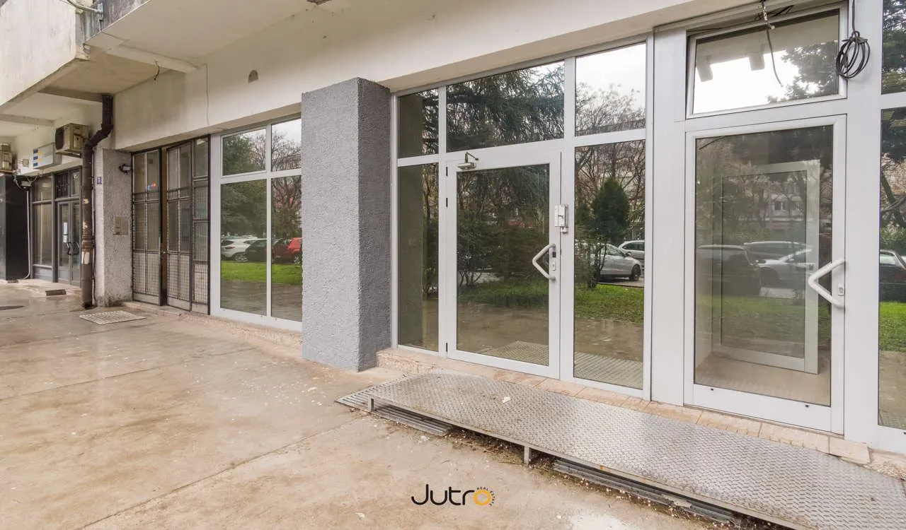 Izdavanje, poslovni prostor, 120m², Podgorica, Crna Gora