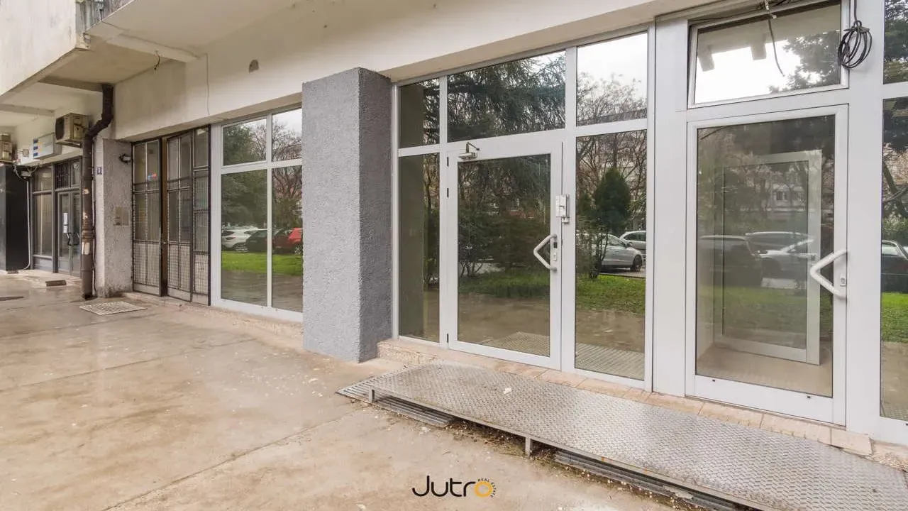 Izdavanje, poslovni prostor, 120m², Podgorica, Crna Gora