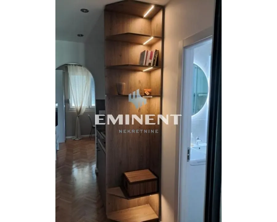 Rent, one bedroom apartment, 25m², Stari Grad, Beograd